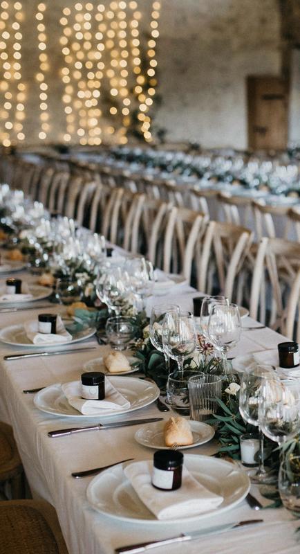 Lieux de réception, salle des fêtes, salle pour mariage, grand domaine ou petite salle pour organisation de mariage en Normandie