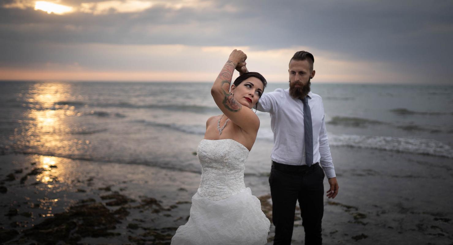 Un nouveau prestataire sur Mariage en Normandie, découvrez Cédrick Charlot, bien plus qu'un photographe : un ami pour votre jour J ! 