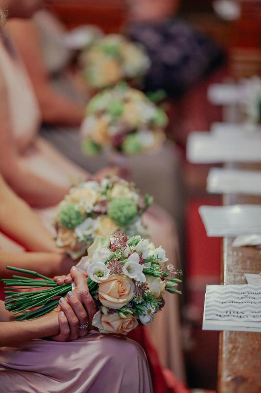 Bouquet de fleur demoiselle d'honneur mariage en normandie été 2018