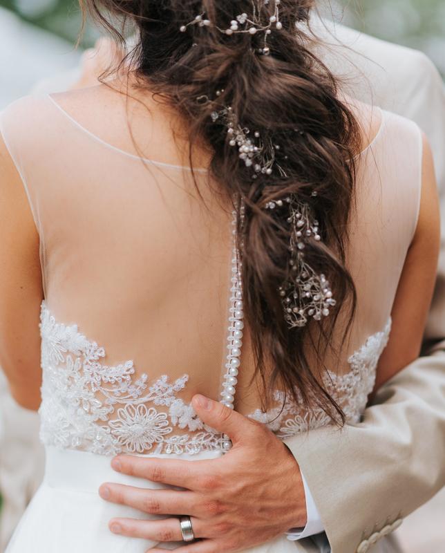Coiffure de mariée vue de dos Coiffure de mariée vue de dos
