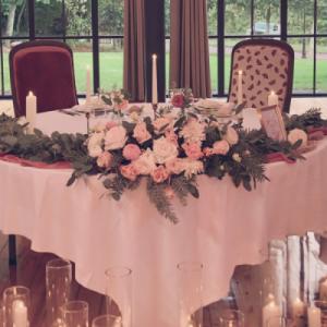 La Rose Orange, à la fois wedding designer, décoratrice et officiante de cérémonie pour le jour de votre mariage - Mariage en Normandie La Rose Orange, à la fois wedding designer, décoratrice et officiante de cérémonie pour le jour de votre mariage - Mariage en Normandie