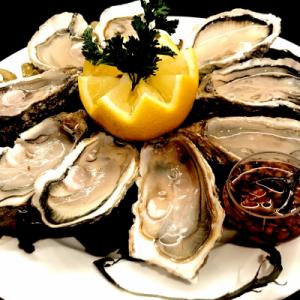 Dégustez votre repas de mariage fait maison par le traiteur Bergrest basé à Evreux - Mariage en Normandie Dégustez votre repas de mariage fait maison par le traiteur Bergrest basé à Evreux - Mariage en Normandie