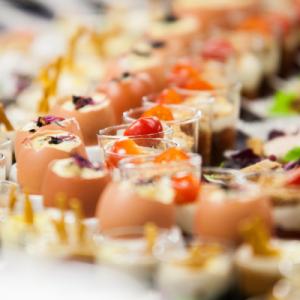 Dailly Traiteur, 35 ans d'expérience pour votre repas de mariage en Normandie - Mariage en Normandie Dailly Traiteur, 35 ans d'expérience pour votre repas de mariage en Normandie - Mariage en Normandie