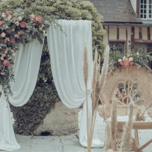 Fanny de Rêve et d'Amour officiera pour votre cérémonie laïque - Mariage en Normandie Fanny de Rêve et d'Amour officiera pour votre cérémonie laïque - Mariage en Normandie