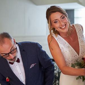 Bee Jay - Photographe discret (Rouen, Seine-Maritime) - Mariage en Normandie Bee Jay - Photographe discret (Rouen, Seine-Maritime) - Mariage en Normandie