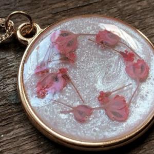 Célène Garden crée des bijoux et accessoires personnalisés pour votre mariage - Mariage en Normandie Célène Garden crée des bijoux et accessoires personnalisés pour votre mariage - Mariage en Normandie