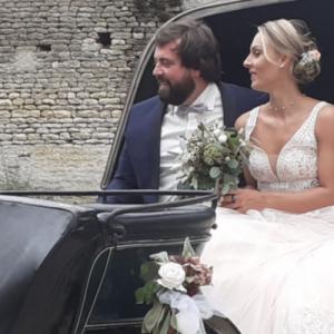COBService - Découvrez Annie, femme cochère professionnelle et ses deux cobs normands pour une arrivée en calèche lors de votre mariage en Normandie ! - Mariage en Normandie COBService - Découvrez Annie, femme cochère professionnelle et ses deux cobs normands pour une arrivée en calèche lors de votre mariage en Normandie ! - Mariage en Normandie