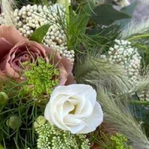 Bouquet de mariée l'atelier floral troarn en normandie pour votre mariage - Mariage en Normandie Bouquet de mariée l'atelier floral troarn en normandie pour votre mariage - Mariage en Normandie