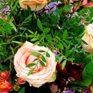 Pour une décoration florale de mariage éco-responsable, contactez By TDBC en Normandie ! - Mariage en Normandie Pour une décoration florale de mariage éco-responsable, contactez By TDBC en Normandie ! - Mariage en Normandie