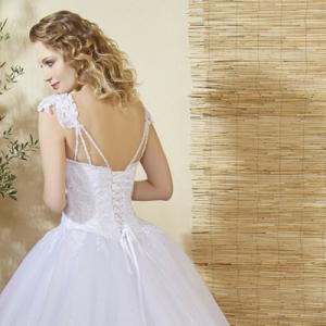 BOUTIQUE HISTOIRE ÉTERNELLE EN NORMANDIE- TENUES DE MARIAGE POUR MARIÉS ET INVITÉS (PONT-AUDEMER, EURE) - Mariage en Normandie BOUTIQUE HISTOIRE ÉTERNELLE EN NORMANDIE- TENUES DE MARIAGE POUR MARIÉS ET INVITÉS (PONT-AUDEMER, EURE) - Mariage en Normandie