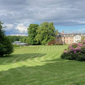 ORGANISEZ VOTRE CÉRÉMONIE DE MARIAGE DANS LE DOMAINE DU CHÂTEAU D'ARGERONNE, UN LIEU DE RÉCEPTION AUTHENTIQUE ! - Mariage en Normandie