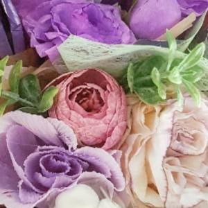 MARCELA DÉCO - BOUQUETS GOURMANDS ET CADEAUX ORIGINAUX (CAEN, NORMANDIE) - Mariage en Normandie MARCELA DÉCO - BOUQUETS GOURMANDS ET CADEAUX ORIGINAUX (CAEN, NORMANDIE) - Mariage en Normandie