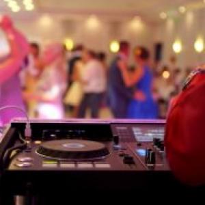 Marc Leodo animation pour votre mariage en Normandie - Mariage en Normandie Marc Leodo animation pour votre mariage en Normandie - Mariage en Normandie