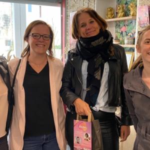 Exemple de préparation lors d’un atelier EVJF pour une future mariée avec ses témoins, en Normandie à Caen - Mariage en Normandie Exemple de préparation lors d’un atelier EVJF pour une future mariée avec ses témoins, en Normandie à Caen - Mariage en Normandie
