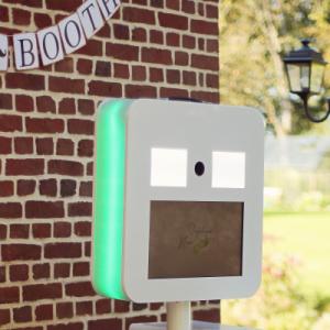 SELFIESSIMO - LOCATION DE PHOTOBOOTHS (DIEPPE & NORMANDIE) - ANIMATION LUDIQUE POUR VOTRE MARIAGE EN NORMANDIE - Mariage en Normandie SELFIESSIMO - LOCATION DE PHOTOBOOTHS (DIEPPE & NORMANDIE) - ANIMATION LUDIQUE POUR VOTRE MARIAGE EN NORMANDIE - Mariage en Normandie