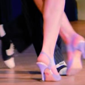 Cours de danse avec marie pour votre mariage en Normandie - Mariage en Normandie Cours de danse avec marie pour votre mariage en Normandie - Mariage en Normandie