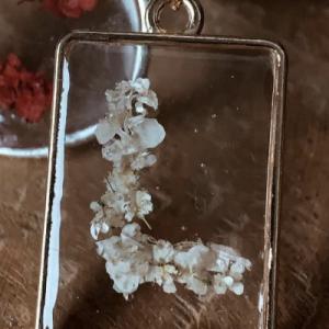 Célène Garden crée des bijoux et accessoires personnalisés pour votre mariage - Mariage en Normandie Célène Garden crée des bijoux et accessoires personnalisés pour votre mariage - Mariage en Normandie