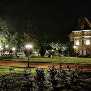 Le Château d'Hermival, lieu de réception près de Lisieux pour votre mariage en Normandie - Mariage en Normandie Le Château d'Hermival, lieu de réception près de Lisieux pour votre mariage en Normandie - Mariage en Normandie