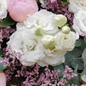 des créations florales sur-mesure pour votre mariage en Normandie,créatrice de Bayeux Amandine - Mariage en Normandie